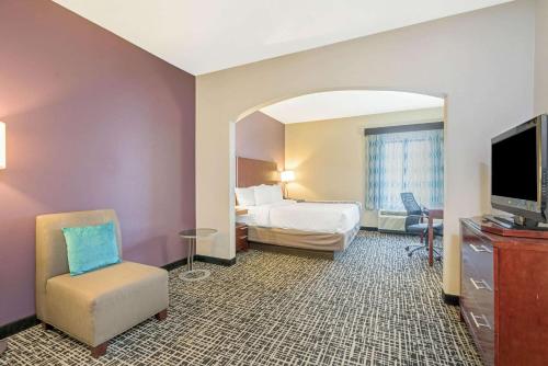 La Quinta by Wyndham Oklahoma City -Yukon