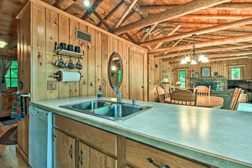 Cozy Lakefront Cabin with Dock Canoe and 2-Story Deck - image 4
