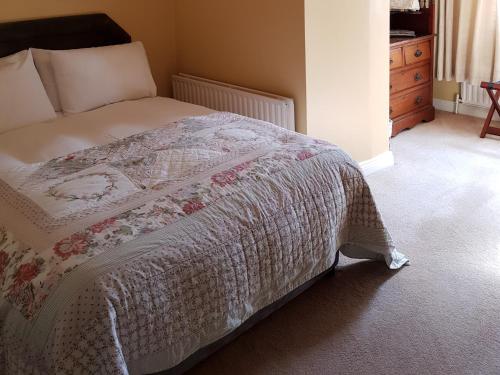 1 double bed