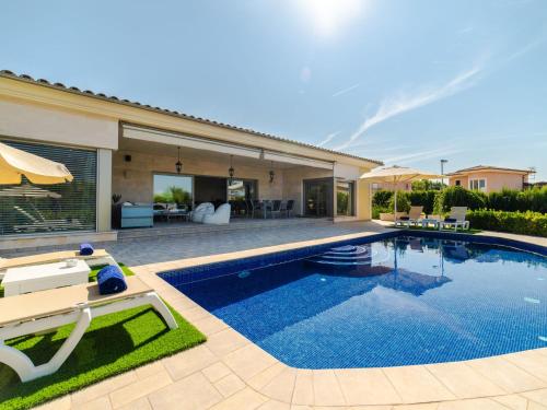 Villa Sant Marcal Luxury by Interhome