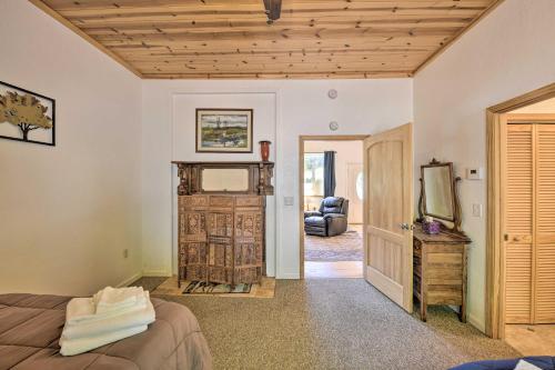 Secluded Mtn Home with Large Deck, Fireplace!