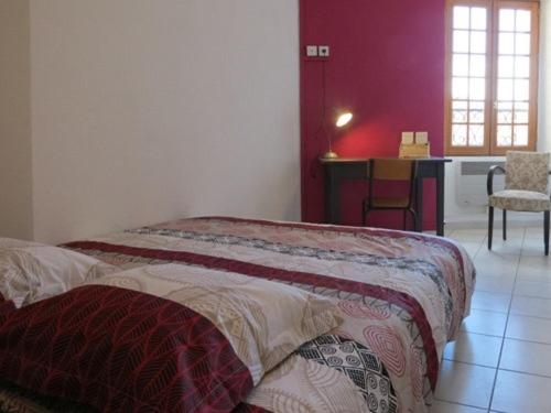 1 queen bed