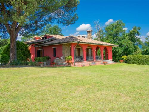  Villa Villa Taioli by Interhome in 55015 Montecarlo