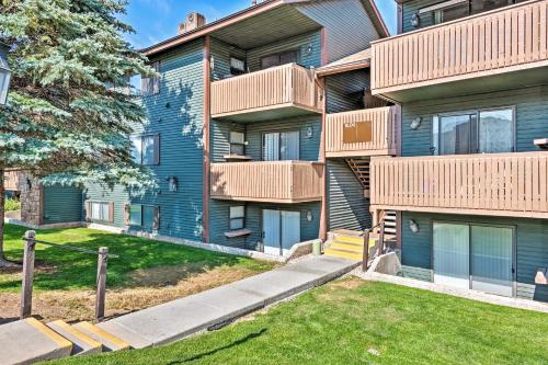 Park City Condo with View - Walk to Shops and Dining in Kimball Junction
