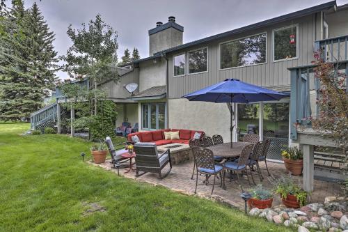 Modern Mountain Escape on Golf Course with Hot Tub! - image 43