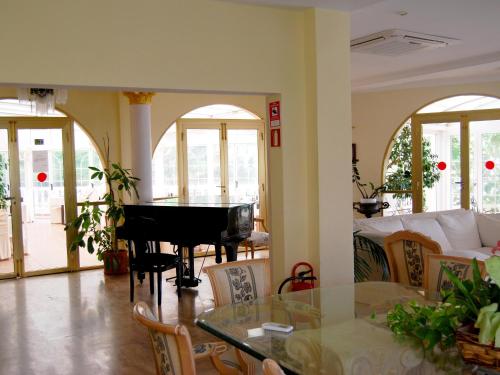 Hotel El Dorado - image 8