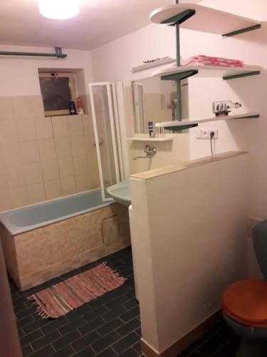ห้องน้ำ, Apartmán Pod Šeříkem (Apartman Pod Serikem) in ฮอร์นิ บรานา