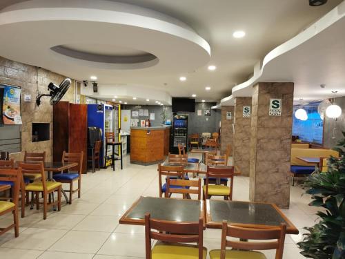 Hotel Dia y Noche – Lima