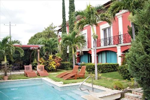 Swimmingpool, Los Altos Apartments & Studios in Managua