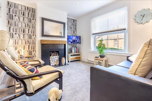 Farningham Road - 2 Bedrooms - Guest Homes