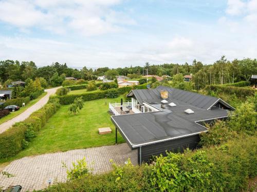 Four-Bedroom Holiday home in Allingåbro 3 - image 6