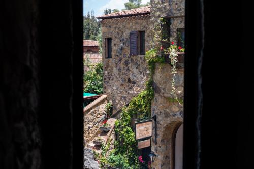 264933157 Villa Toscana ValQuirico Lofts & Suites Hotel Boutique
