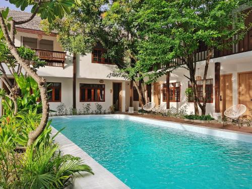 Zwembad, Hotel AONO in Chang Khlan