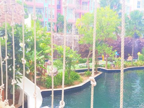 Grand Caribbean resort Pattaya 1 bedroom 4th floor - image 2