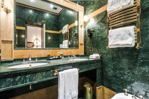 MDM Guesthouse - image 11