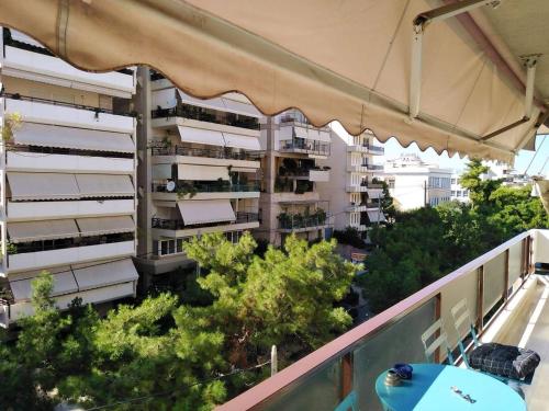 Peaceful Apartment by Flisvos Marina - Athenian Home - image 5