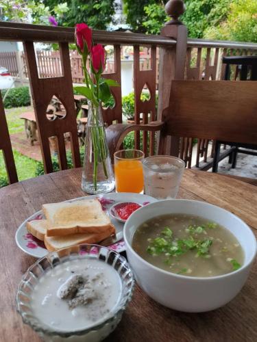 2N Guesthouse ทูเอ็น เกสเฮ้าท์