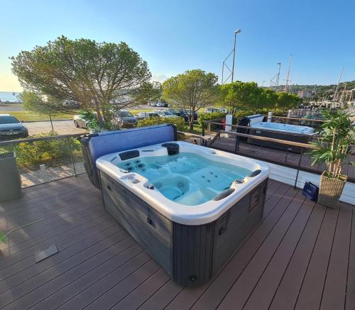 Marina Seahouse Brina – Portoroz, MO