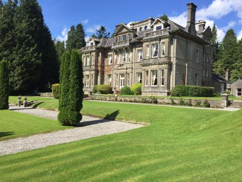 B&B Castlerea - Clonalis House - Guesthouse - Bed and Breakfast Castlerea