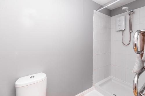 Club Chambers Malvern - Guest Homes - main image