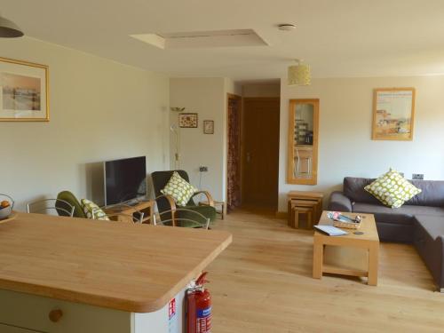 Cotenham Barn - image 12