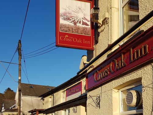 The Cross Oak Inn - Photo 1 of 11