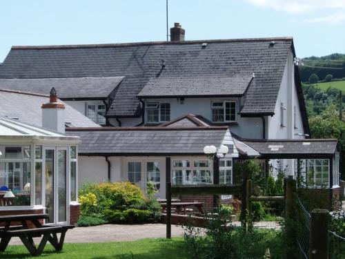 Betty Cottles Inn - image 2