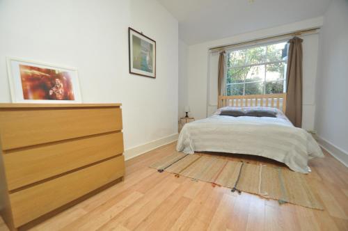 Picture of Large Garden Flat In The Heart Of Islington