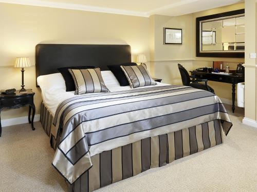 The Crown Inn Room Type - Double Room with Private Bathroom