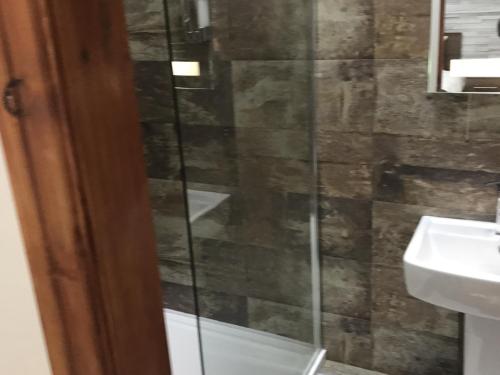 Budget H express hotel - image 4