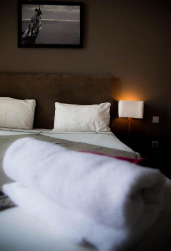 Superior Double Room image 10