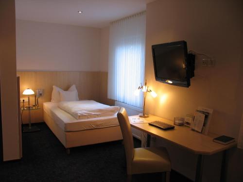 Hotel-Restaurant Zum Schwanen 6.4km von Winterhagen entfernt