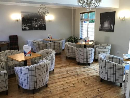 Faciliteter, Le Chateau in Cadnam