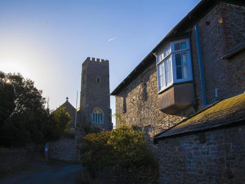 Instow Barton - image 4