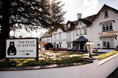 Bear Of Burton - Hotel - Christchurch