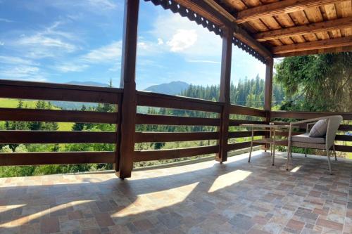 Pensiunea Turistică Tihuța Pensiunea Turistică Tihuța