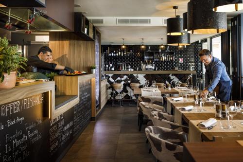 Girandella Valamar Collection Resort - image 14