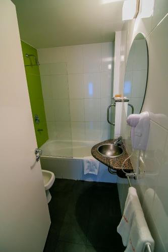 Standard Double Room image 10