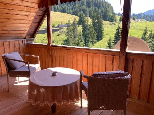 Pensiunea Turistica Tihuta in Piatra-Fantanele