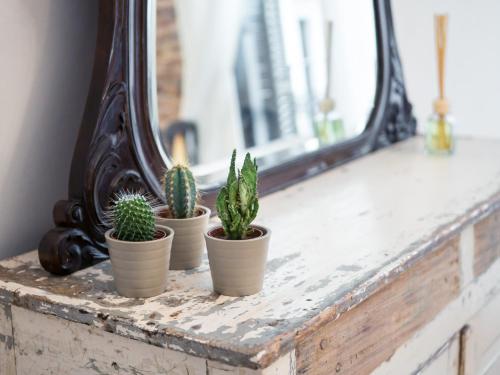 Off Beat Guesthouse - Self-check-in - Sleep Conscious in Szent Sebastian