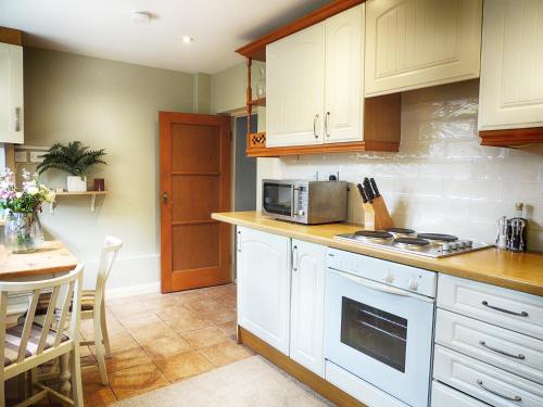 Facilities, The Lansdowne Cottage in Bourton on the Water