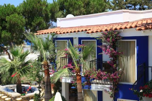 Garden, Catamaran Hotel in Gundogan