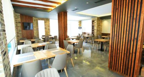HOTEL REAN - image 4