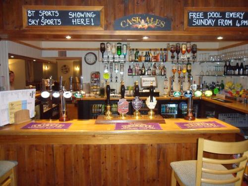 The London Inn - image 7