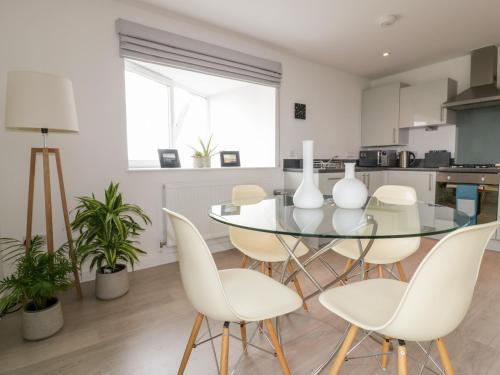 The Lookout - image 4