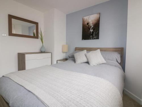 The Lookout - image 11