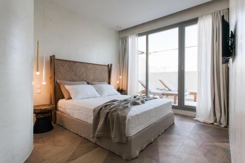 ACRON suites & apartments, Athens