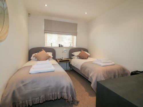 The Bolt Hole - image 6