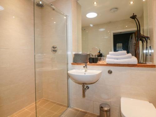 The Bolt Hole - image 7