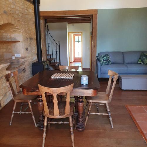 Cosy en Périgord avec WiFi et Smart-TV-ChromeCast gîte à louer La Borie Blanche